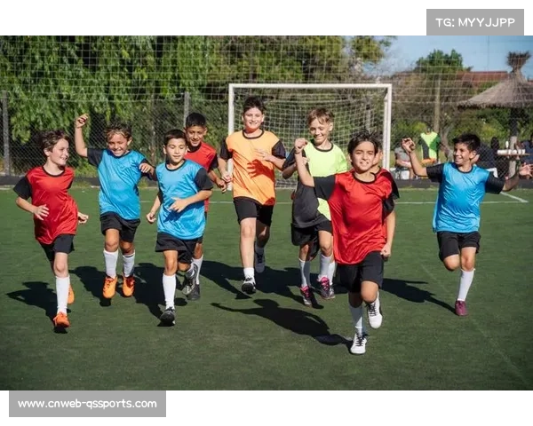 青少年运动员在国际赛事中积累宝贵经验实现全面成长与竞技水平提升 青少年运动员在国际赛事中积累宝贵经验实现全面成长与竞技水平提升